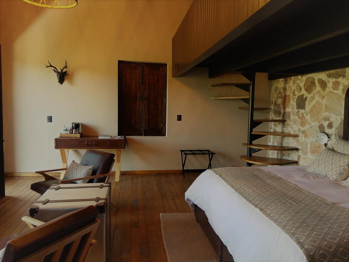 Hacienda Tovares Cadereyta de Montes Luaran gambar